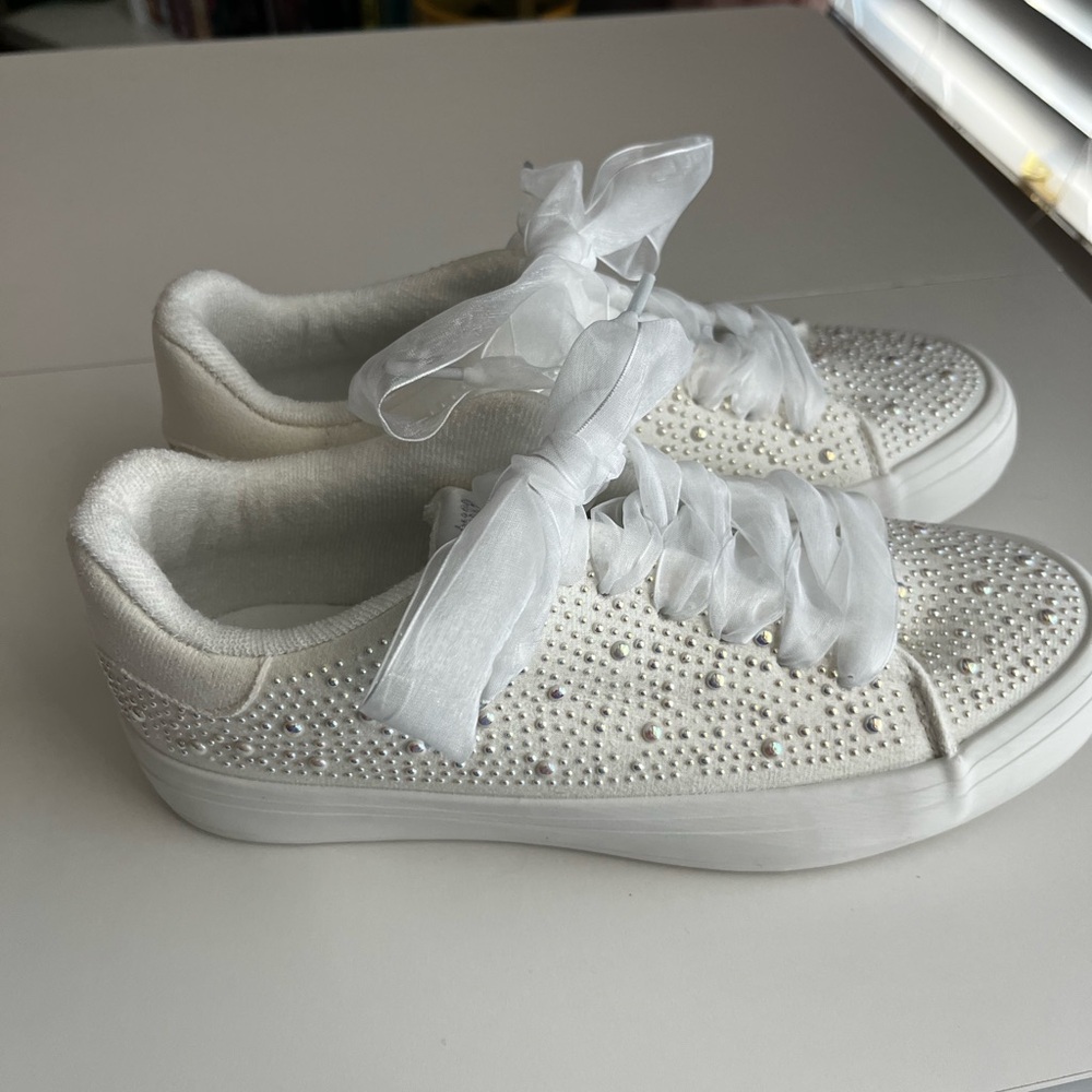 Juicy Couture White Embellished Sneakers with socks size 7 wedding - Picture 4 of 8